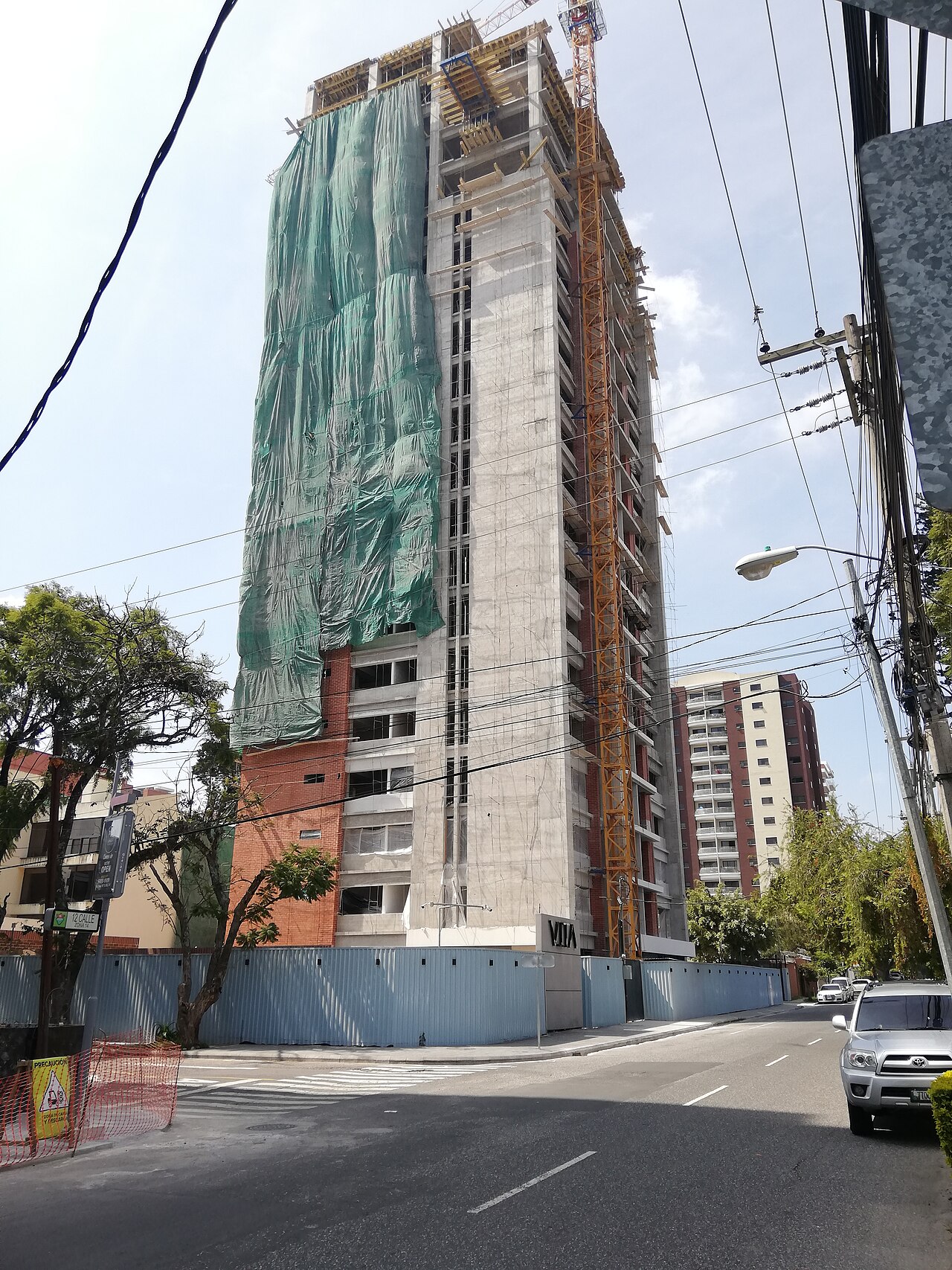 Torre Novus, referencia 2 de Novus